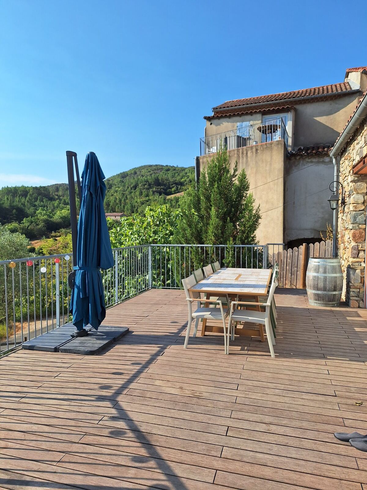 Terrasse et piscine